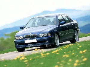 E39 (2000–2003)