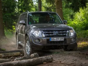 V80 (2011–2015)
