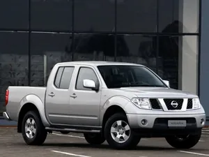D40 (2004–2010)