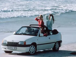E (1984–1989)