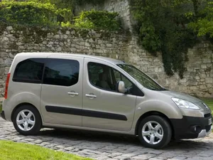 g2 (2008–2012)