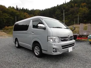 H200 (2010–2013)